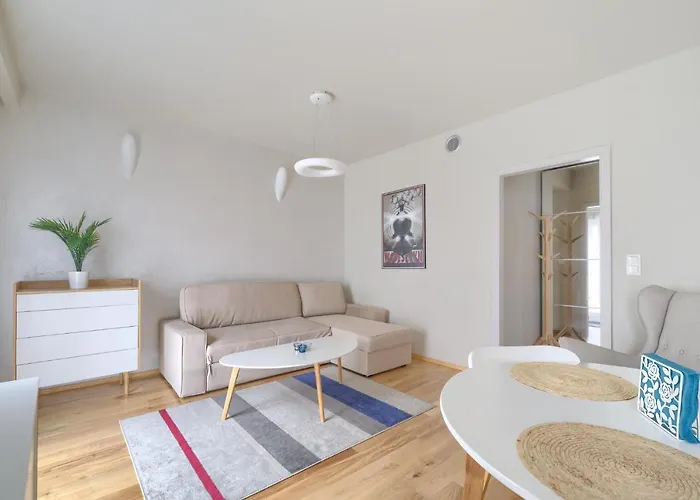 Gasiorowskich Beige By Bookinghost Apartment *